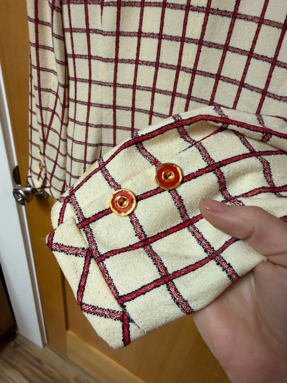 Vintage Emanuel Ungaro Cream Blazer with Red Windowpane Check - Picture 5 of 7